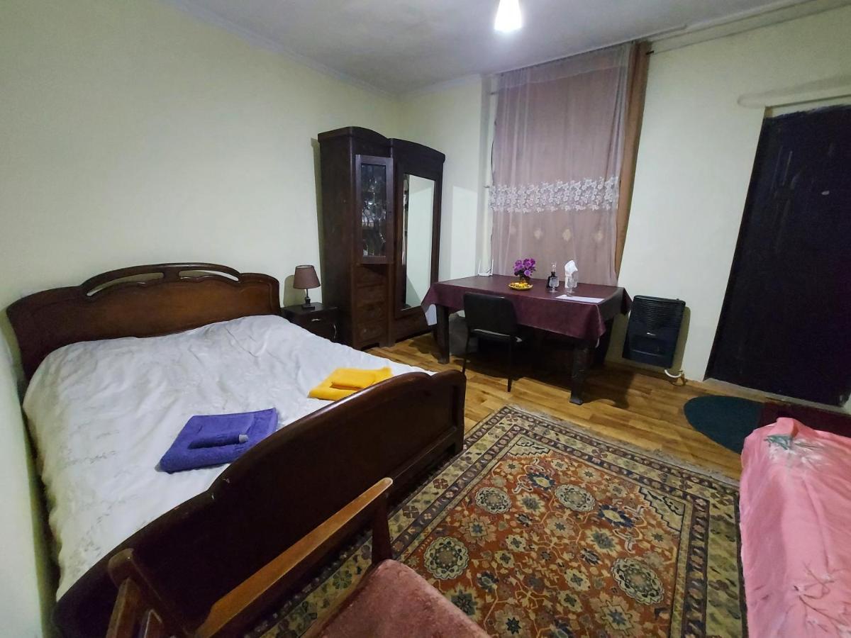 Apartamento Cozy House I Tiflis Exterior foto